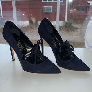 Alejandro Ingelmo navy heels
